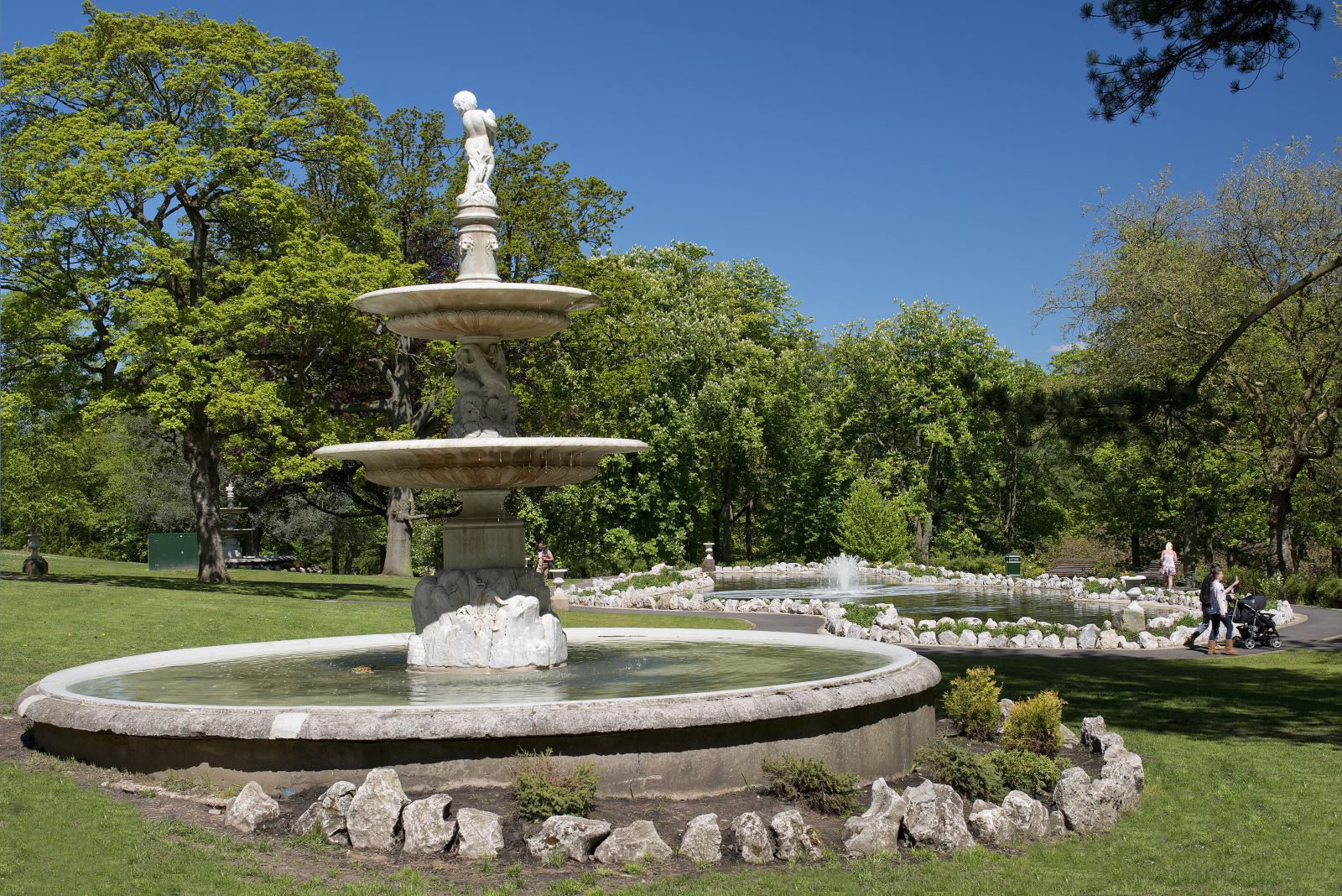 Cliffe Castle Park, Keighley Fountain